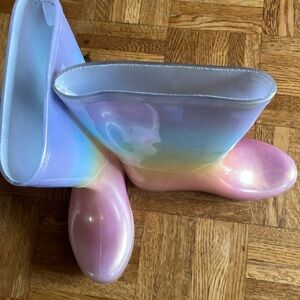 Girls rainbow rain boots size 1